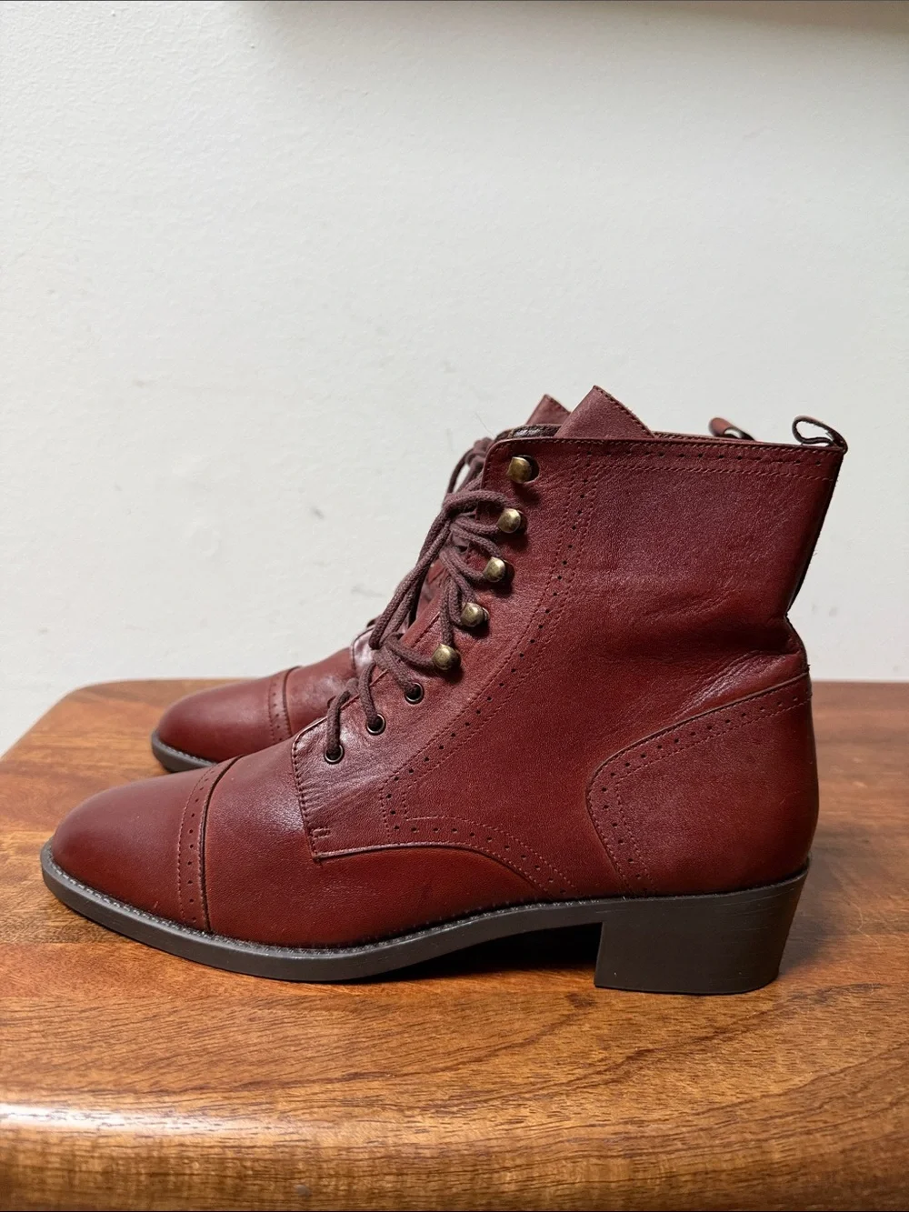 Women's Leather Lace-Up Cap-Toe Boots in Chestnut Brown